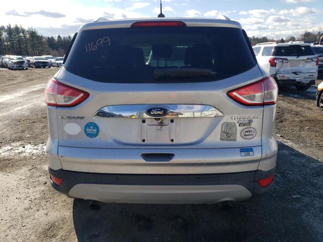  FORD ESCAPE 2015 Srebrny