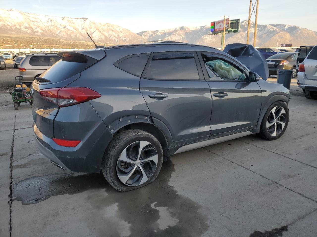 2017 Hyundai Tucson - Image 3