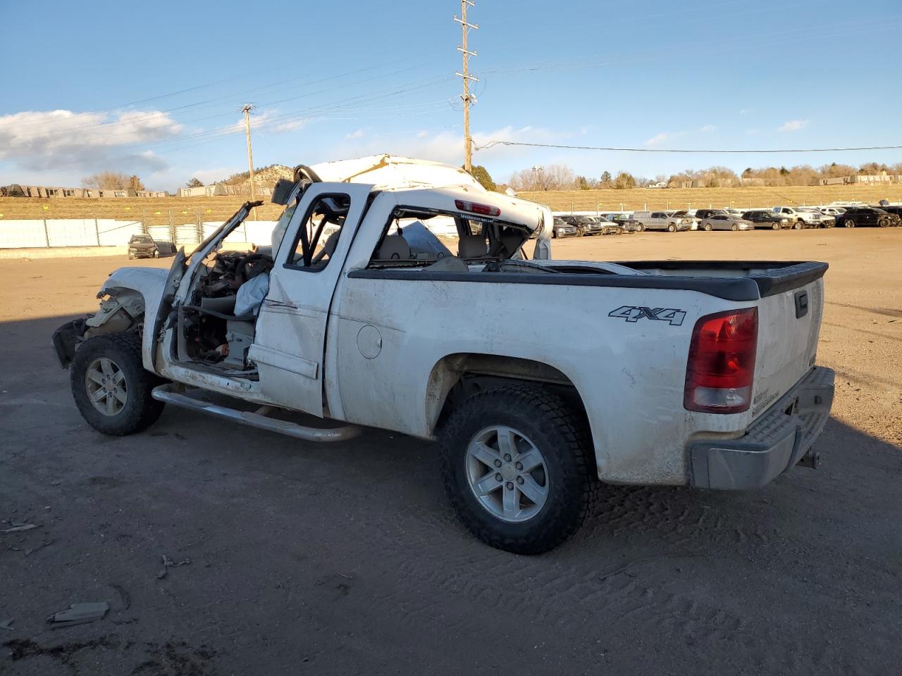 2010 GMC Sierra - Image 2