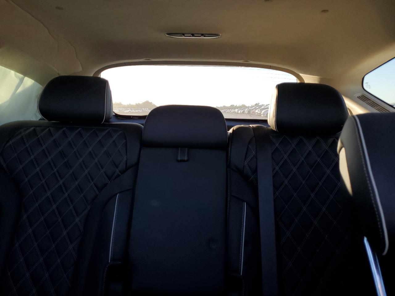 2024 Genesis GV80 - Image 10