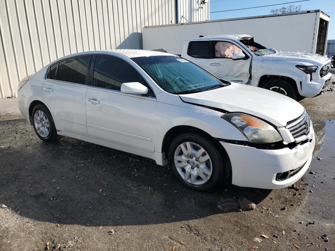 2009 Nissan Altima - Image 4