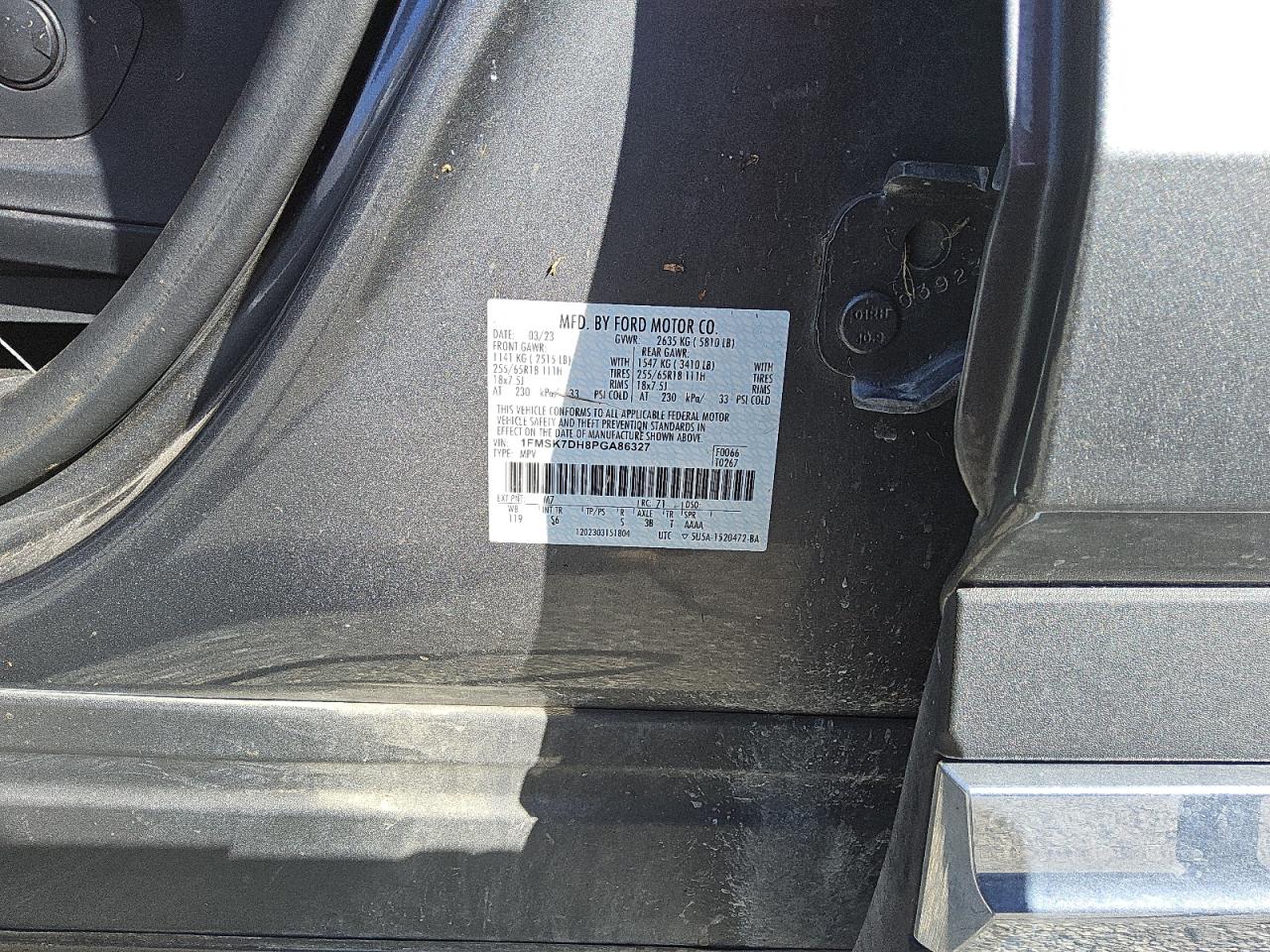 2023 Ford Explorer - Image 12