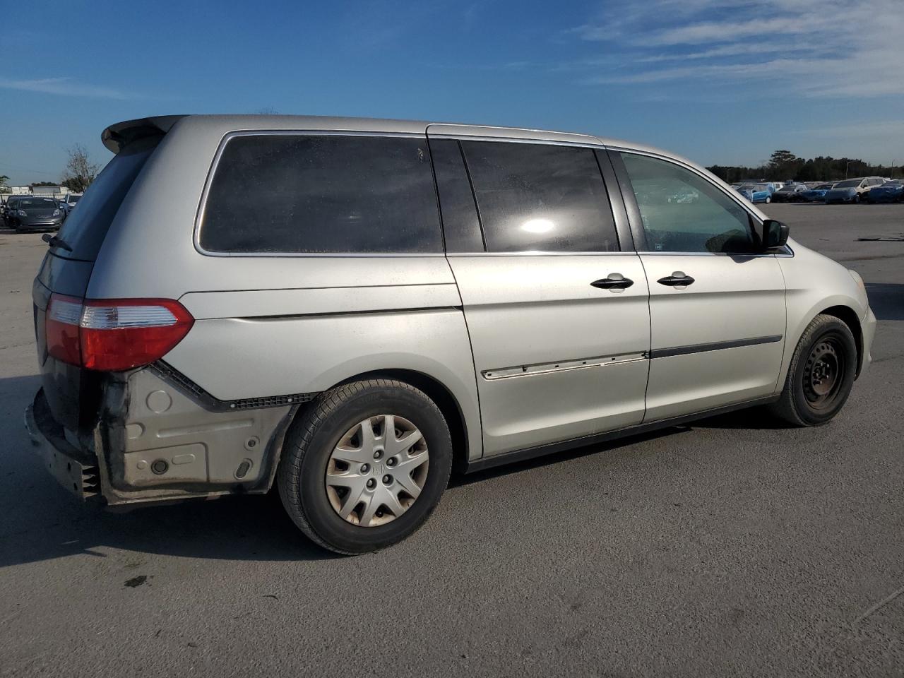 2007 Honda Odyssey - Image 3
