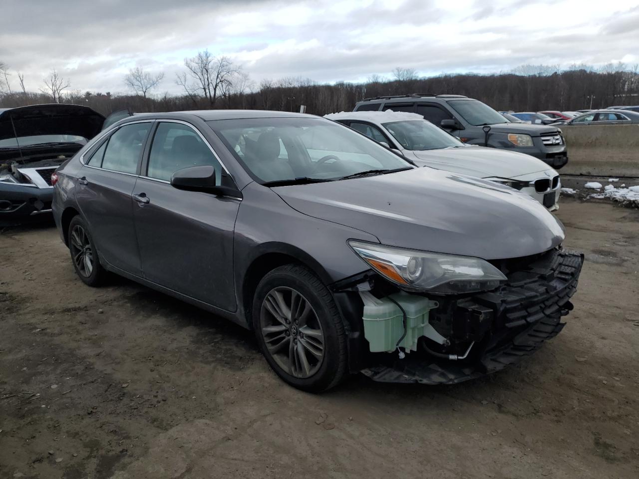 VIN 4T1BF1FK9HU624630 2017 TOYOTA CAMRY no.4