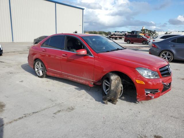  MERCEDES-BENZ C-CLASS 2013 Red