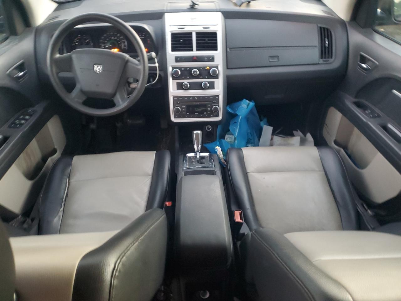2009 Dodge Journey - Image 8