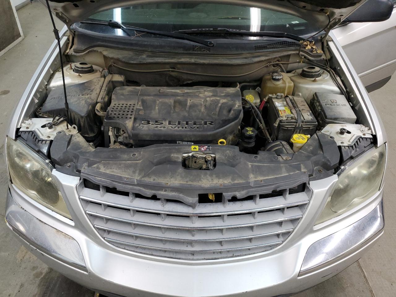 2006 Chrysler Pacifica Touring VIN: 2A4GM68416R731848 Lot: 82775344