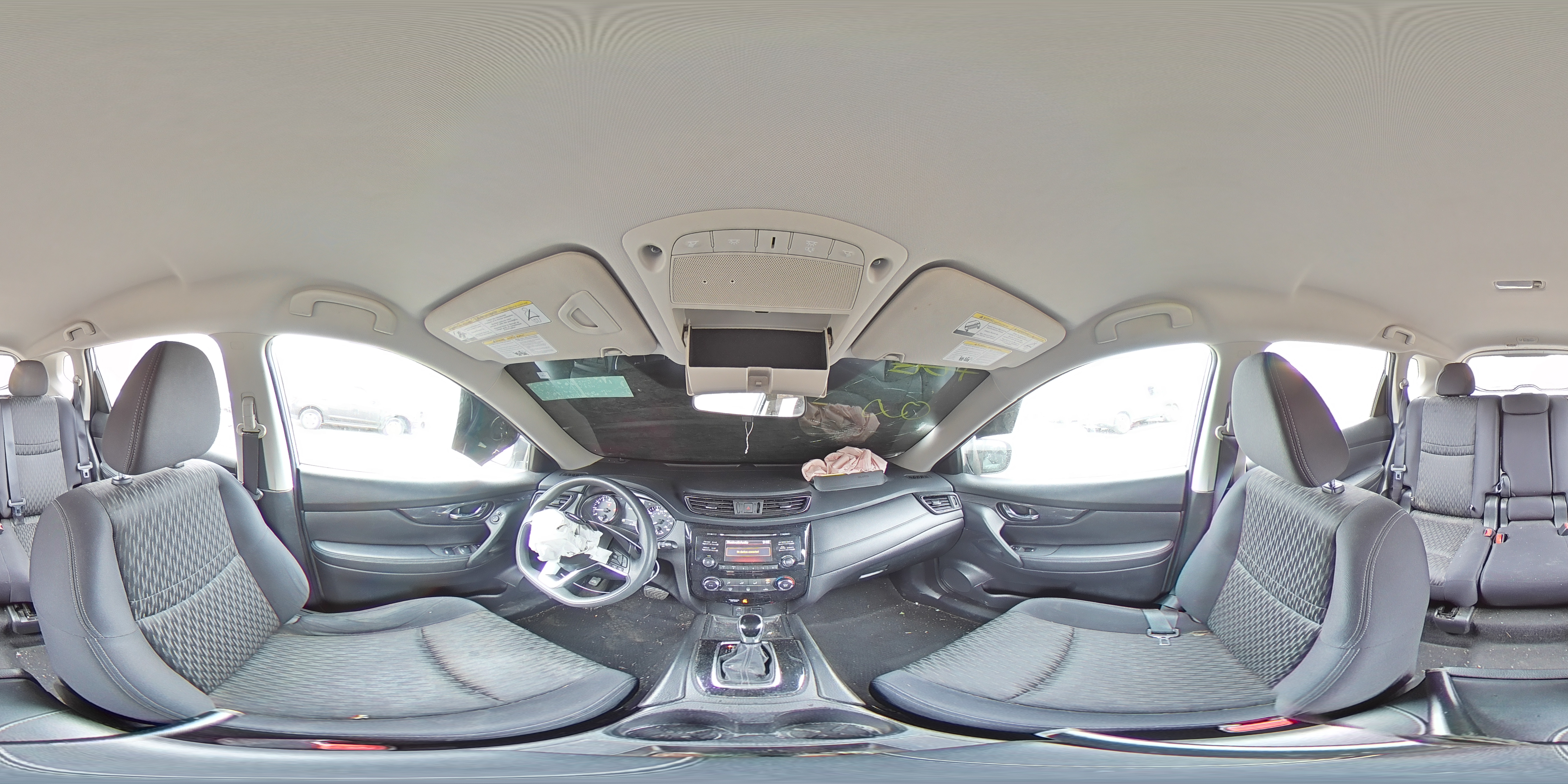 2017 Nissan Rogue - Image 14