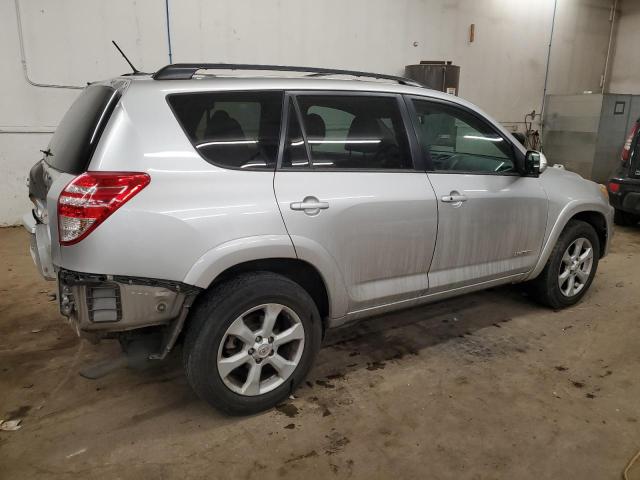  TOYOTA RAV4 2012 Серебристый