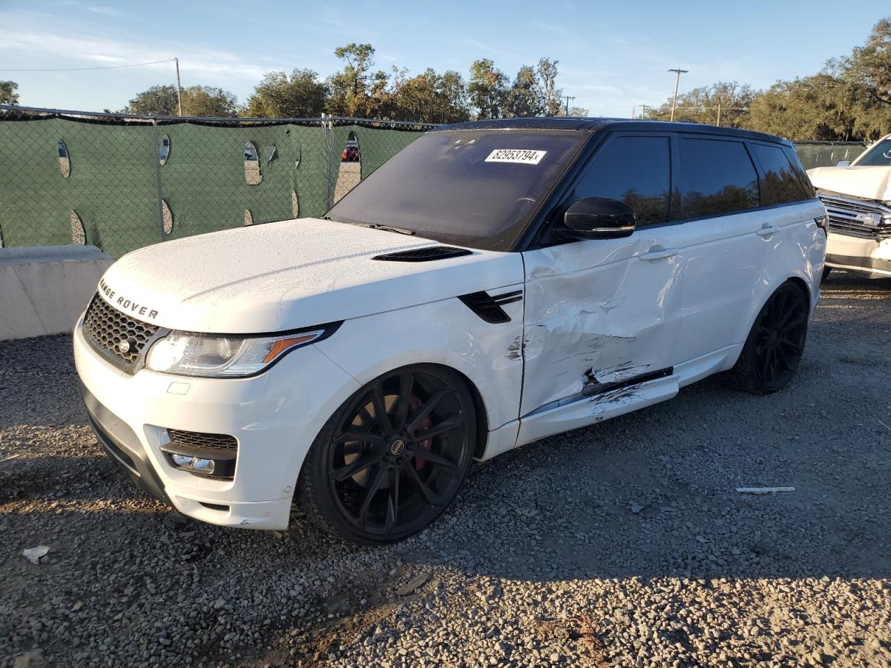 VIN SALWV2FV8HA162354 2017 LAND ROVER RANGEROVER no.1