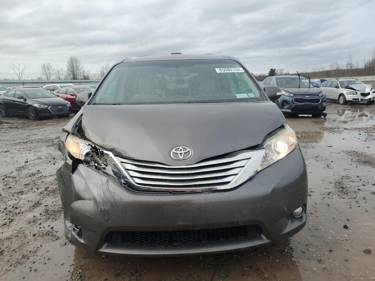 VIN 5TDDK3DC9DS069242 2013 TOYOTA All Models no.5