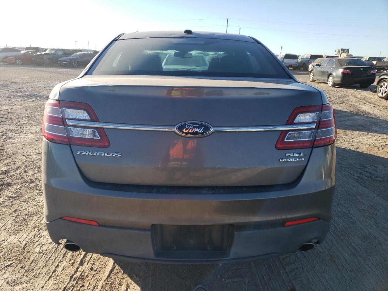 VIN 1FAHP2E82DG136819 2013 FORD TAURUS no.6