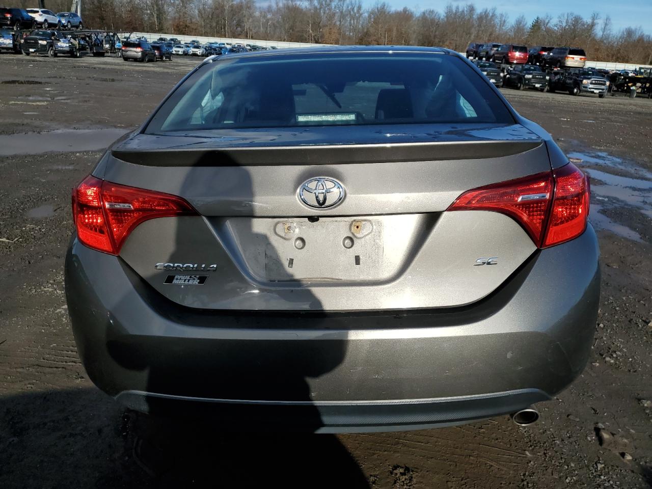 2018 Toyota Corolla L VIN: 2T1BURHE4JC030997 Lot: 85238894