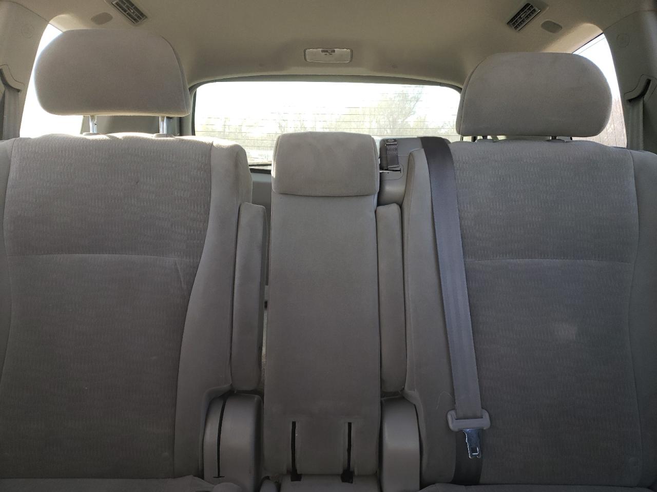 2011 Toyota Highlander - Image 10