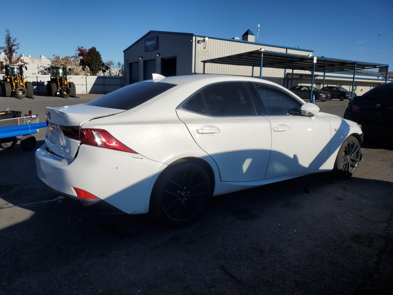 2016 Lexus IS - Image 3