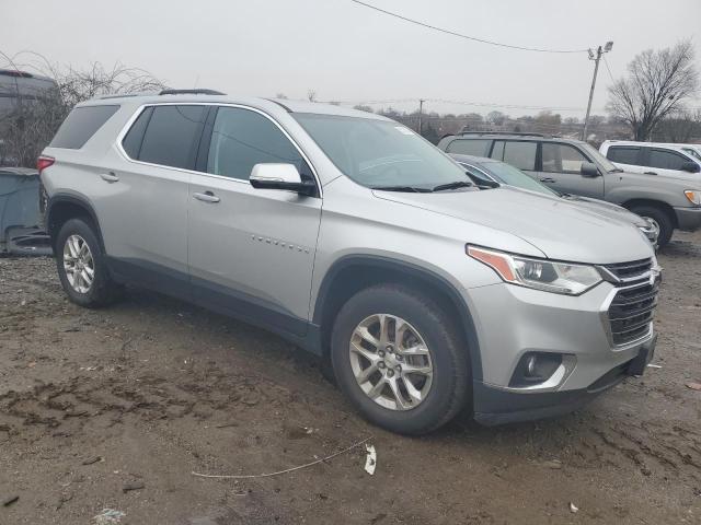  CHEVROLET TRAVERSE 2018 Silver