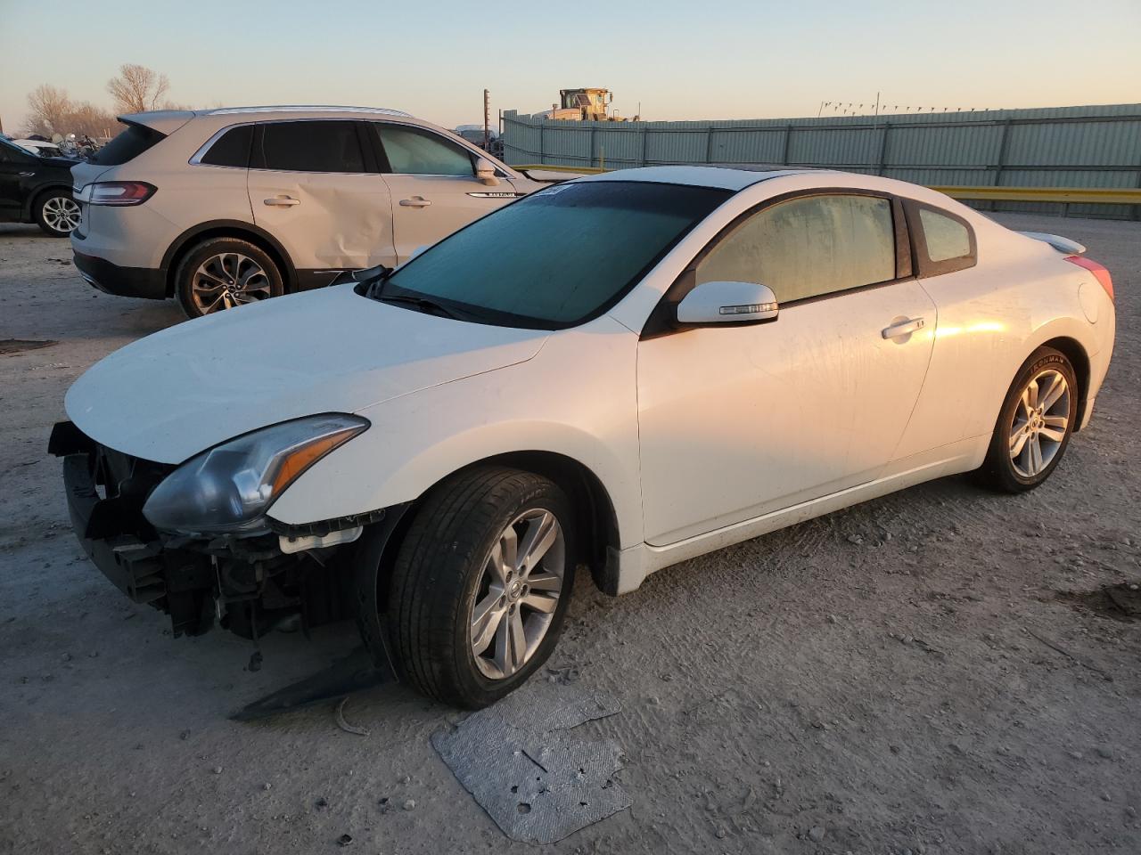 2013 Nissan Altima S for Sale in Wichita, KS - Front End