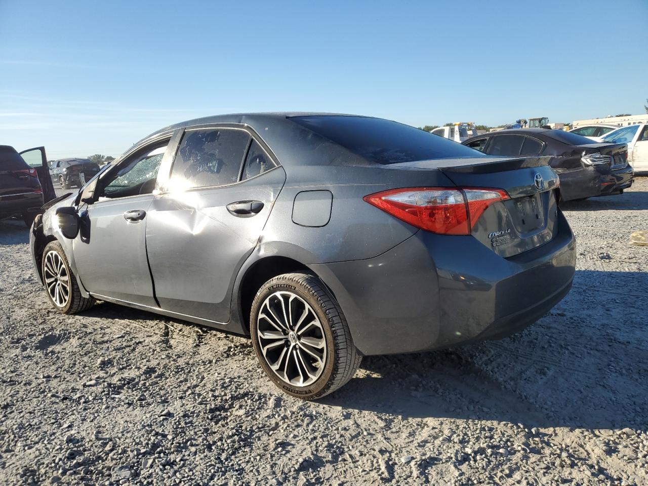 2015 Toyota Corolla - Image 2