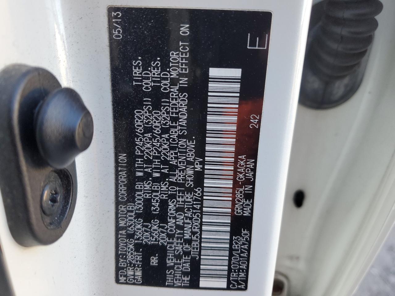 2013 Toyota 4Runner - Image 14