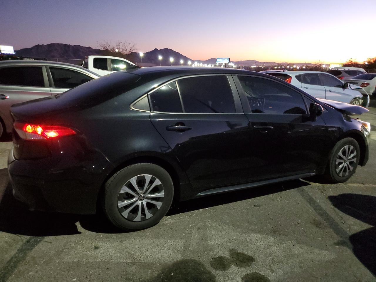 2021 Toyota Corolla - Image 3