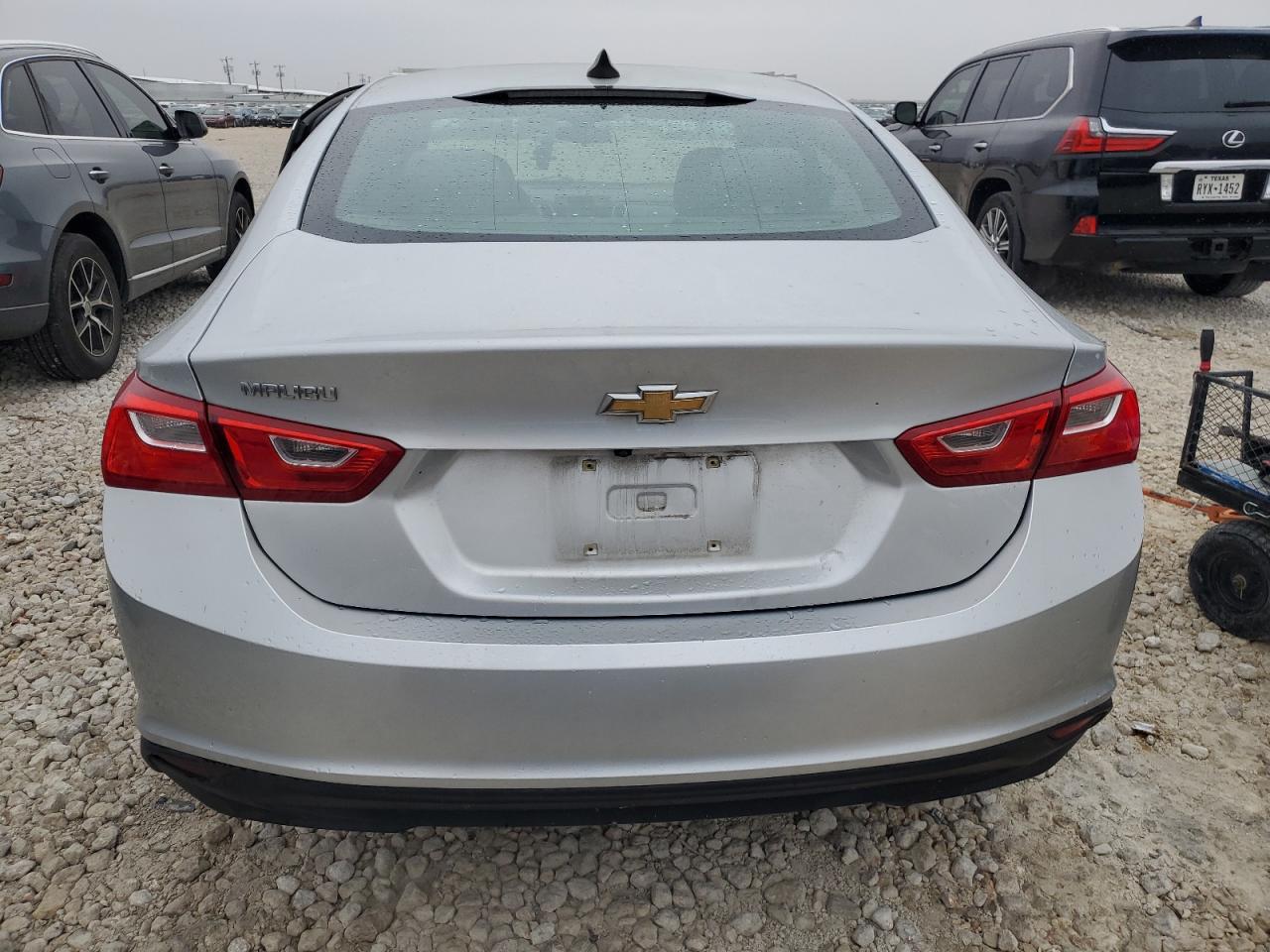 2020 Chevrolet Malibu - Image 6