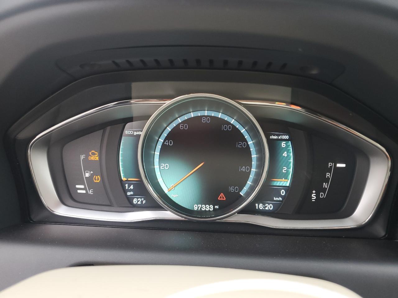 2016 Volvo Xc60 T5 Premier VIN: YV4612RK9G2808849 Lot: 84232814