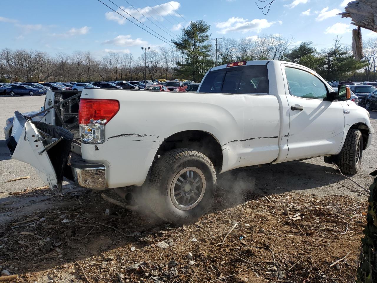 2010 Toyota Tundra - Image 3