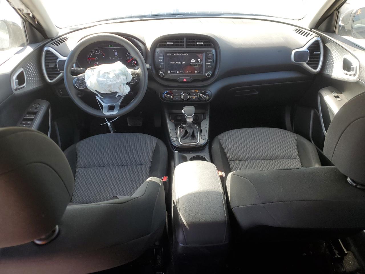 2022 Kia Soul - Image 8