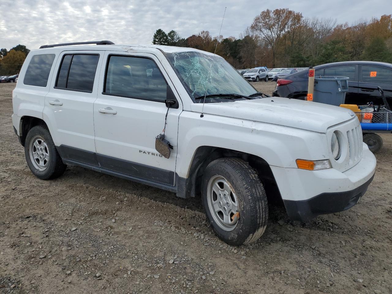2016 Jeep Liberty (Patriot) - Image 4