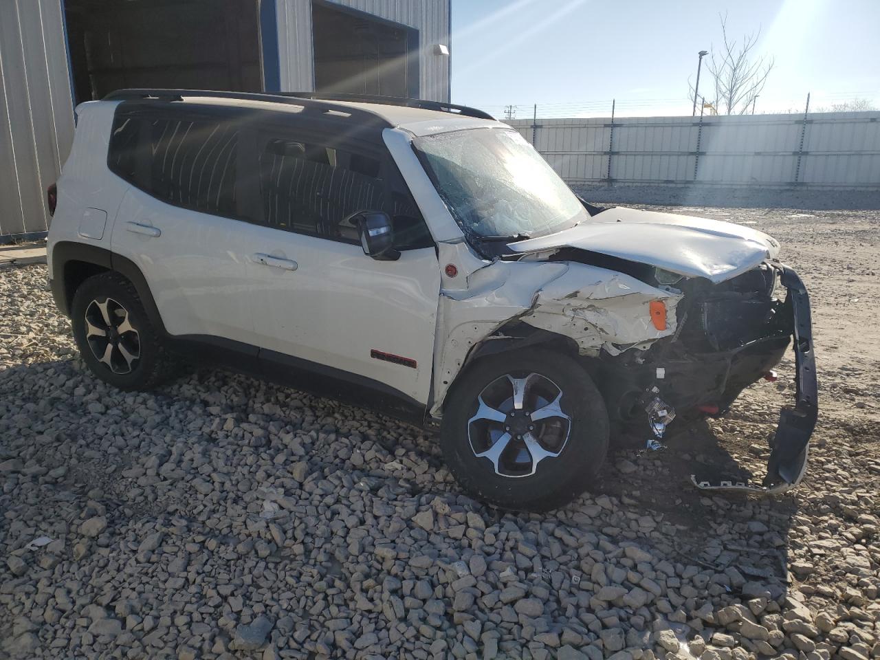 2021 Jeep Renegade - Image 4