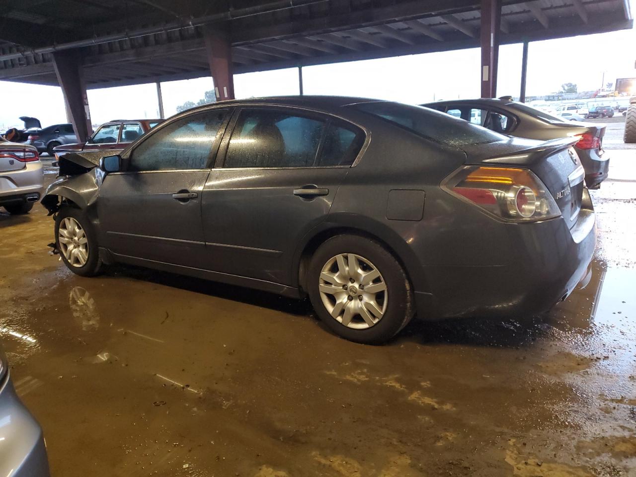 2012 Nissan Altima - Image 2
