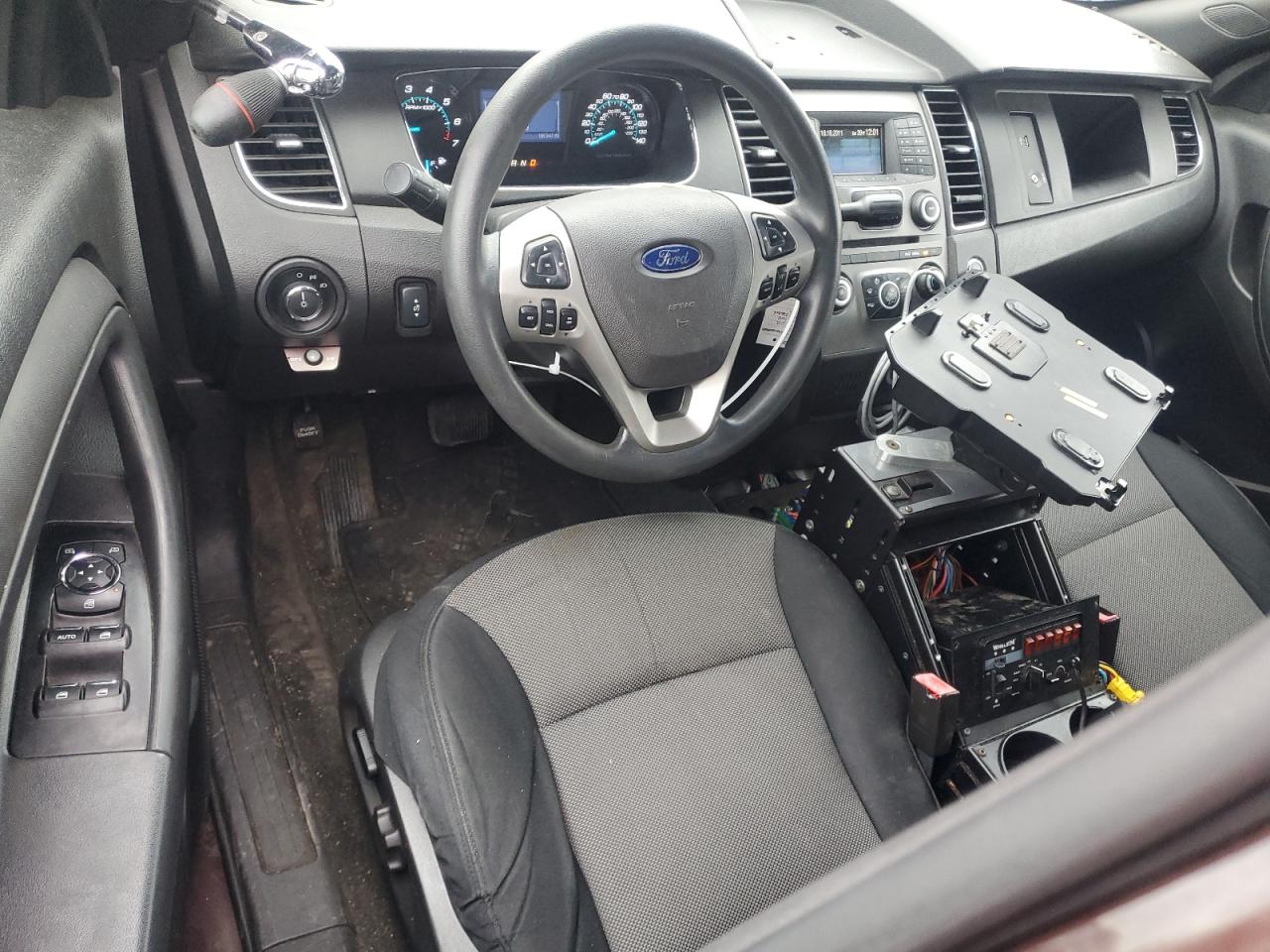 VIN 1FAHP2M8XDG121406 2013 FORD TAURUS no.8