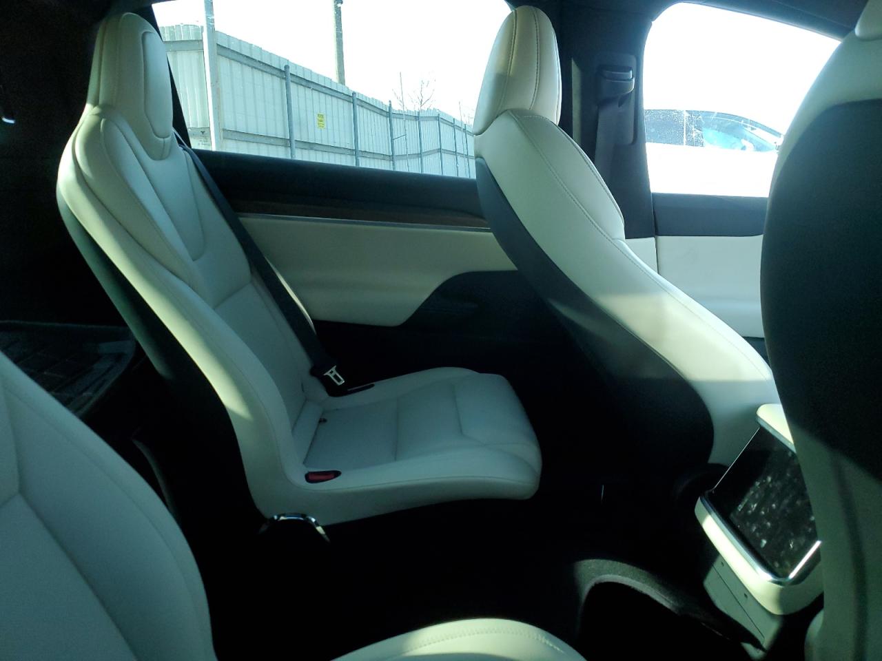 2024 Tesla Model X VIN: 7SAXCBE53RF441483 Lot: 86214554