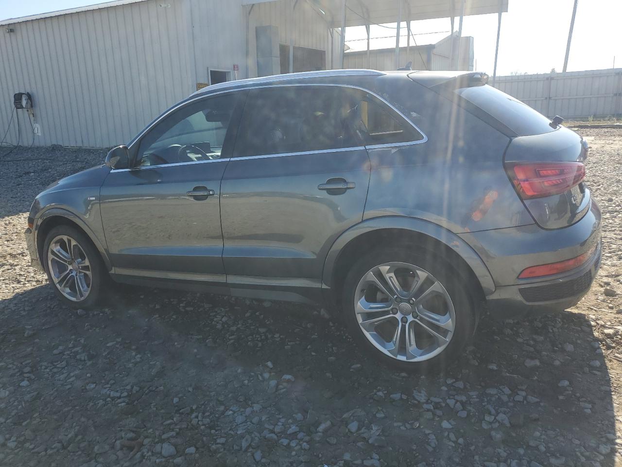 2018 Audi Q3 - Image 2