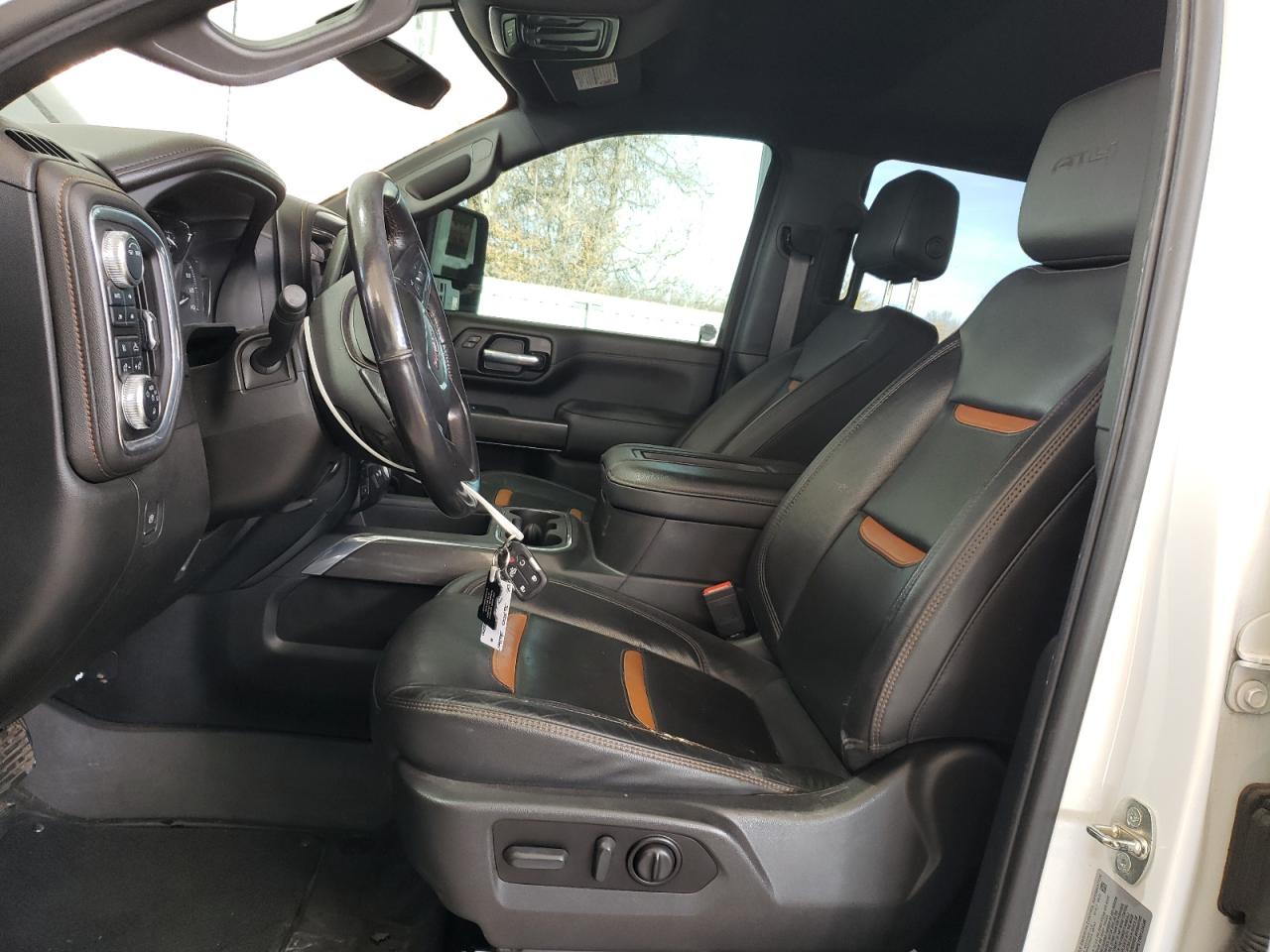 2022 GMC Sierra - Image 7