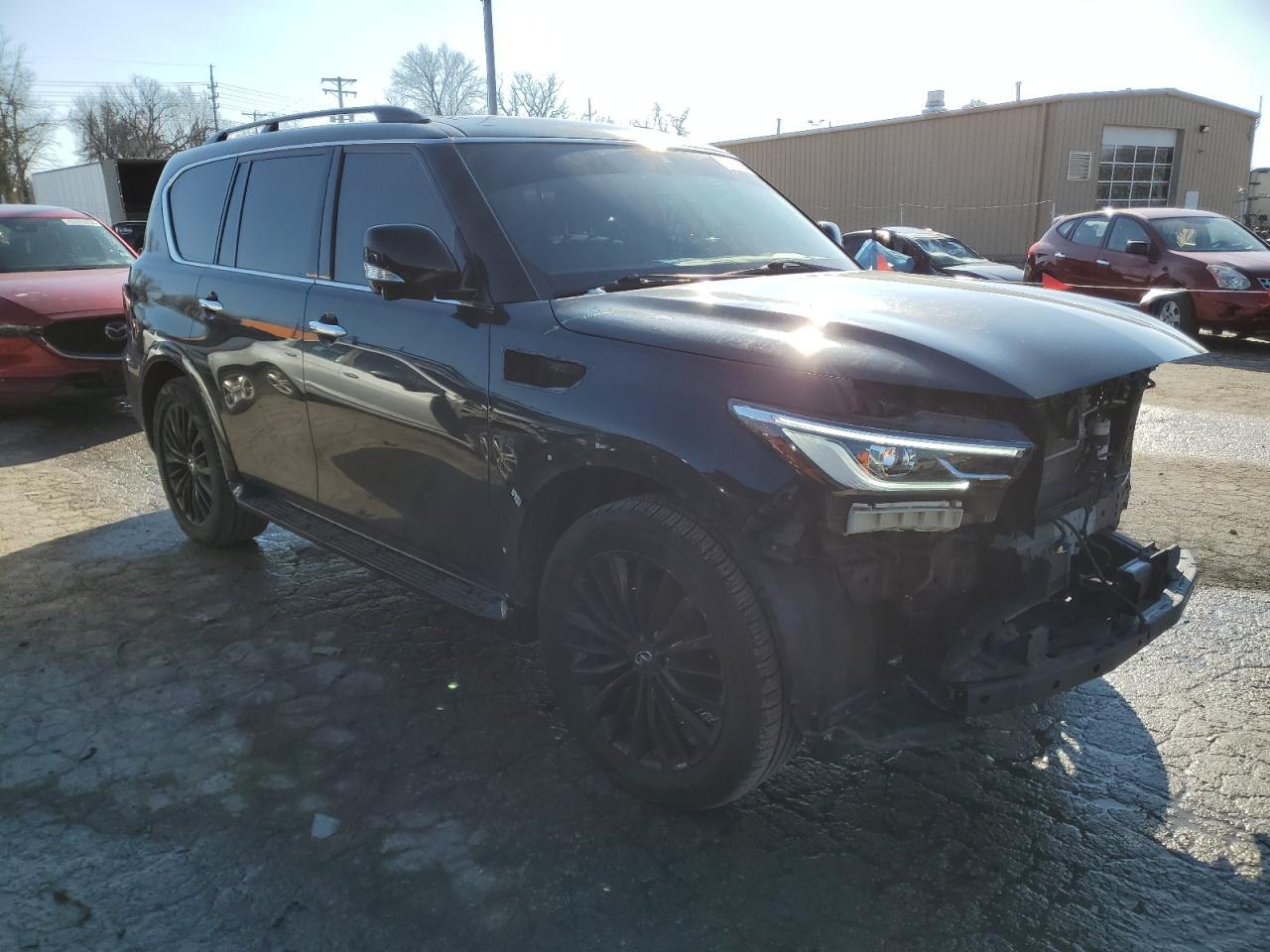 2018 Infiniti QX80 - Image 4