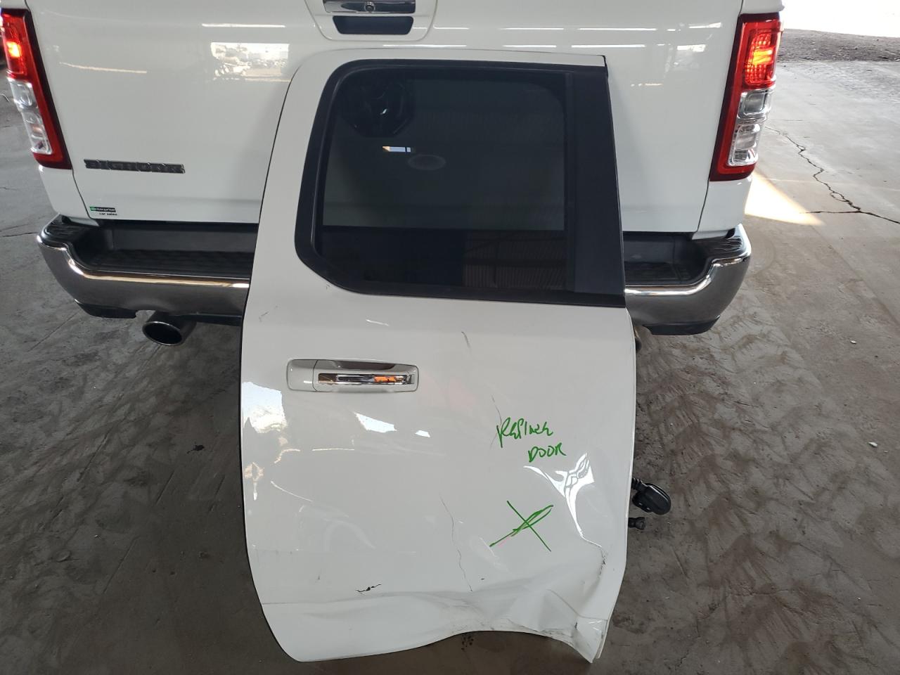 2019 RAM 1500 - Image 12