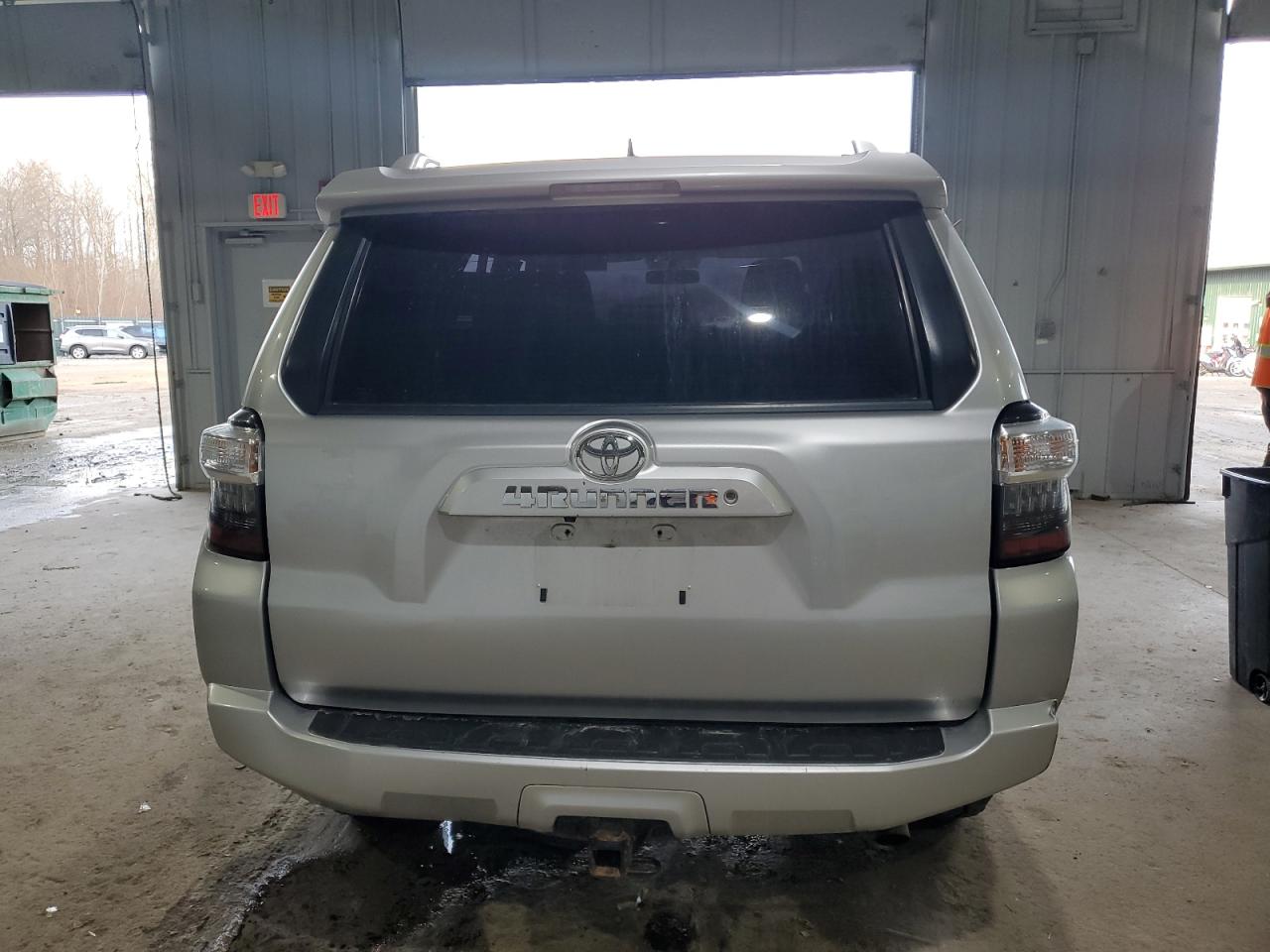 VIN JTEBU5JR7G5338656 2016 TOYOTA 4RUNNER no.6