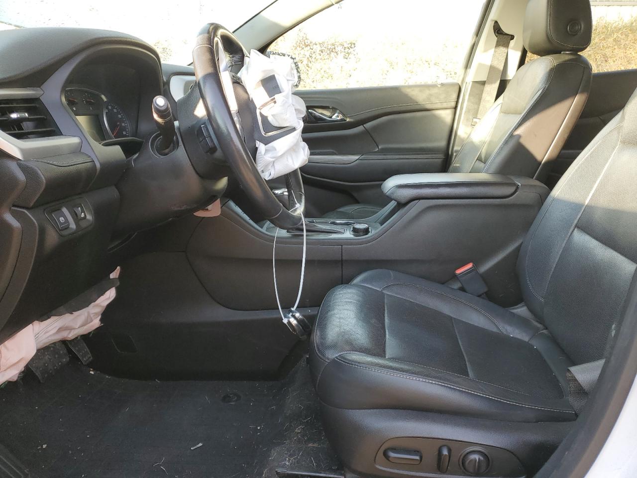 2019 GMC Acadia - Image 7