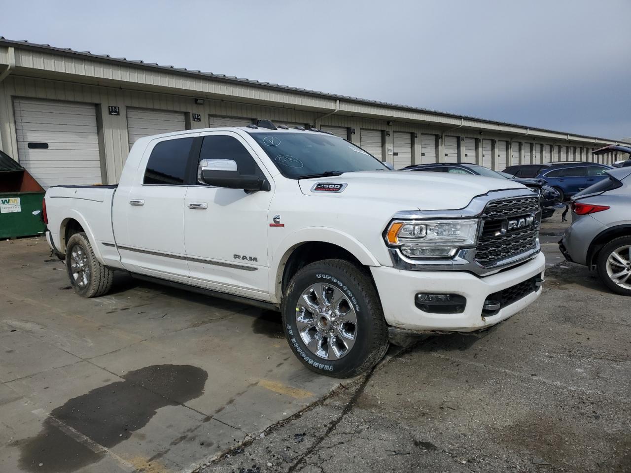 2020 RAM 2500 - Image 4