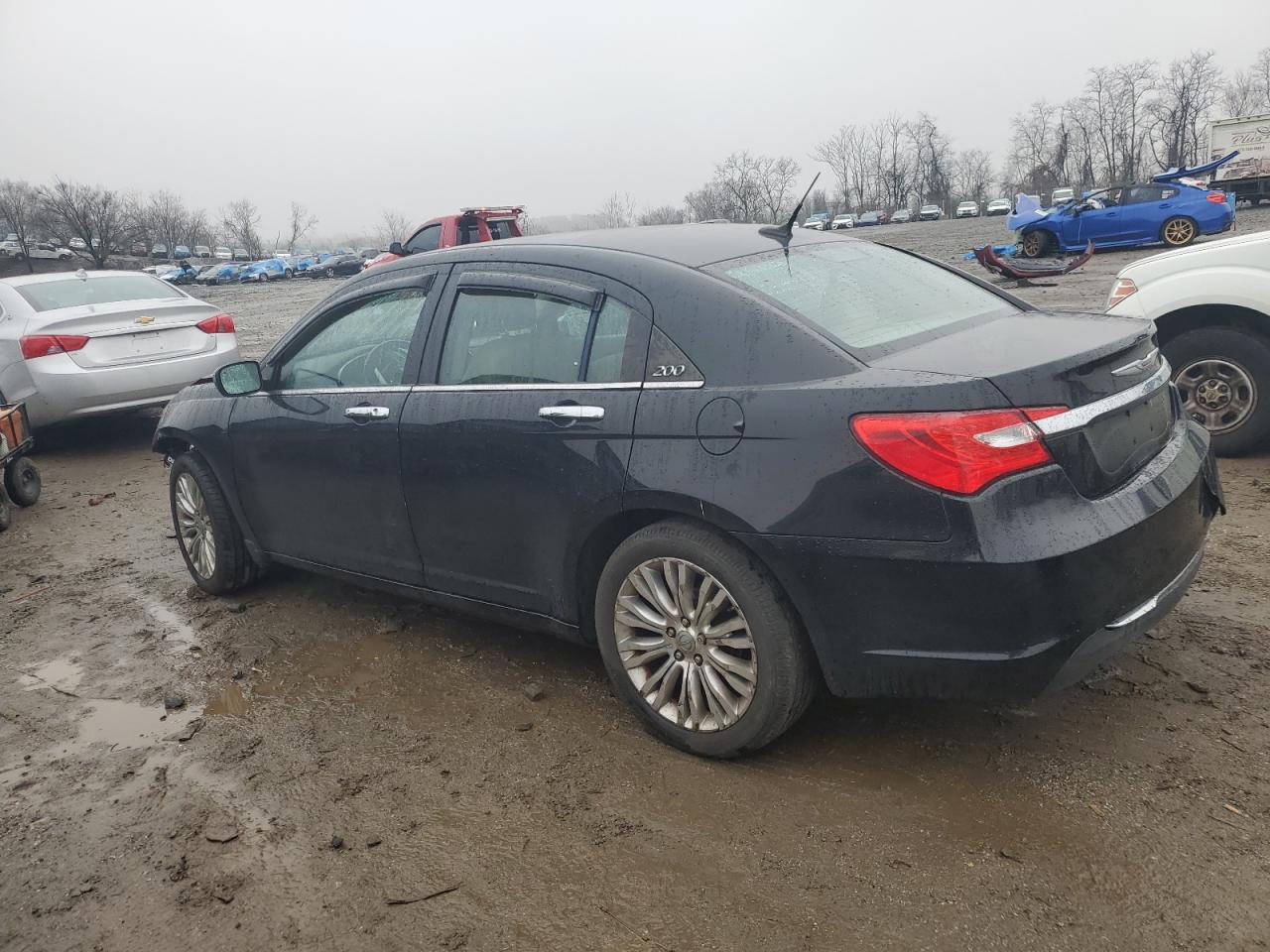 2012 Chrysler 200 - Image 2