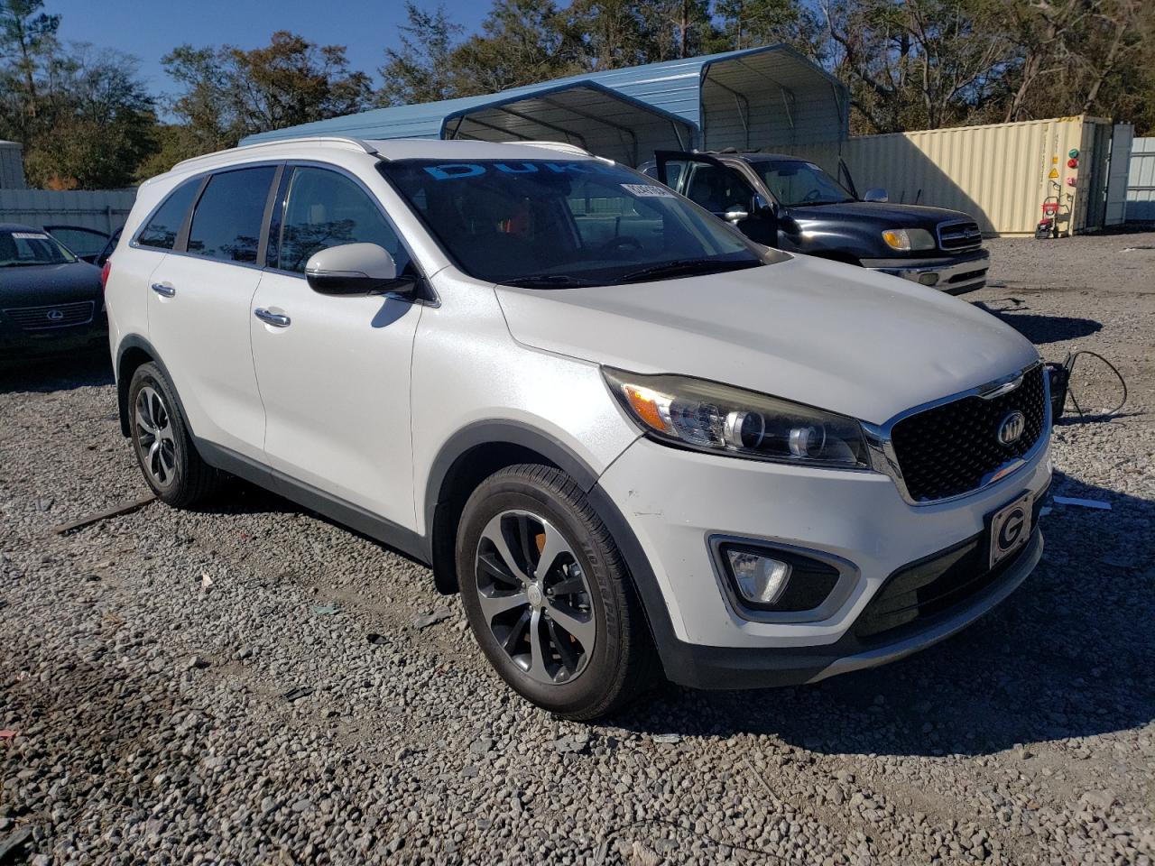 2016 Kia Sorento - Image 4