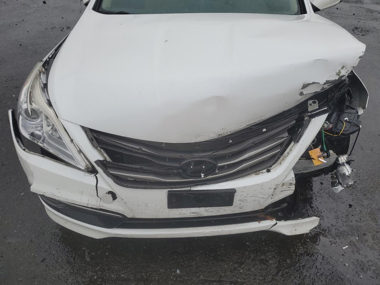 2015 Hyundai Azera - Image 12