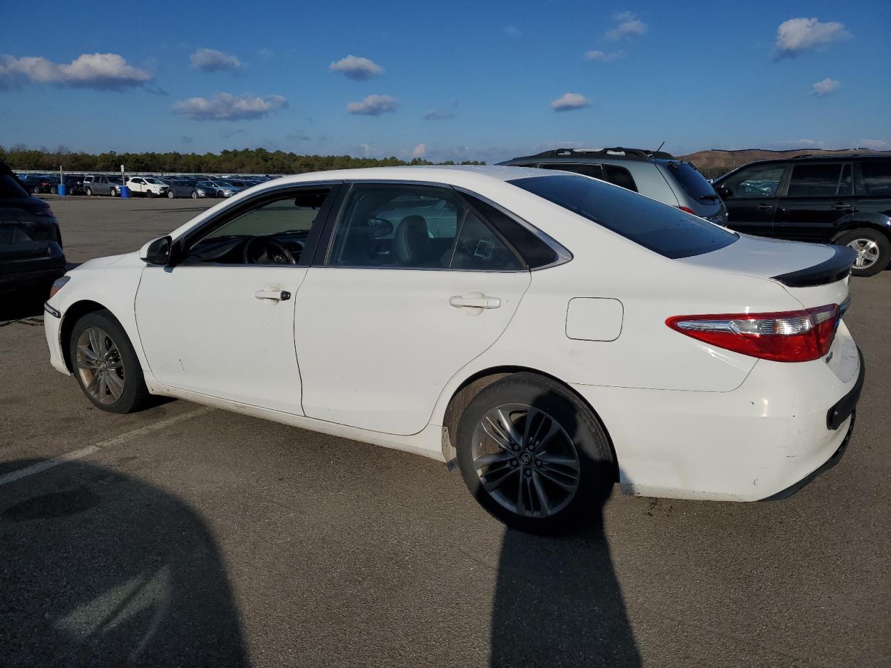 VIN 4T1BF1FKXHU648810 2017 TOYOTA CAMRY no.2