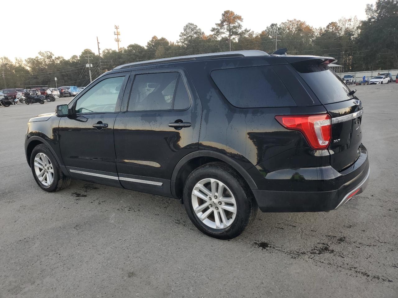 VIN 1FM5K7D81GGC04568 2016 FORD EXPLORER no.2