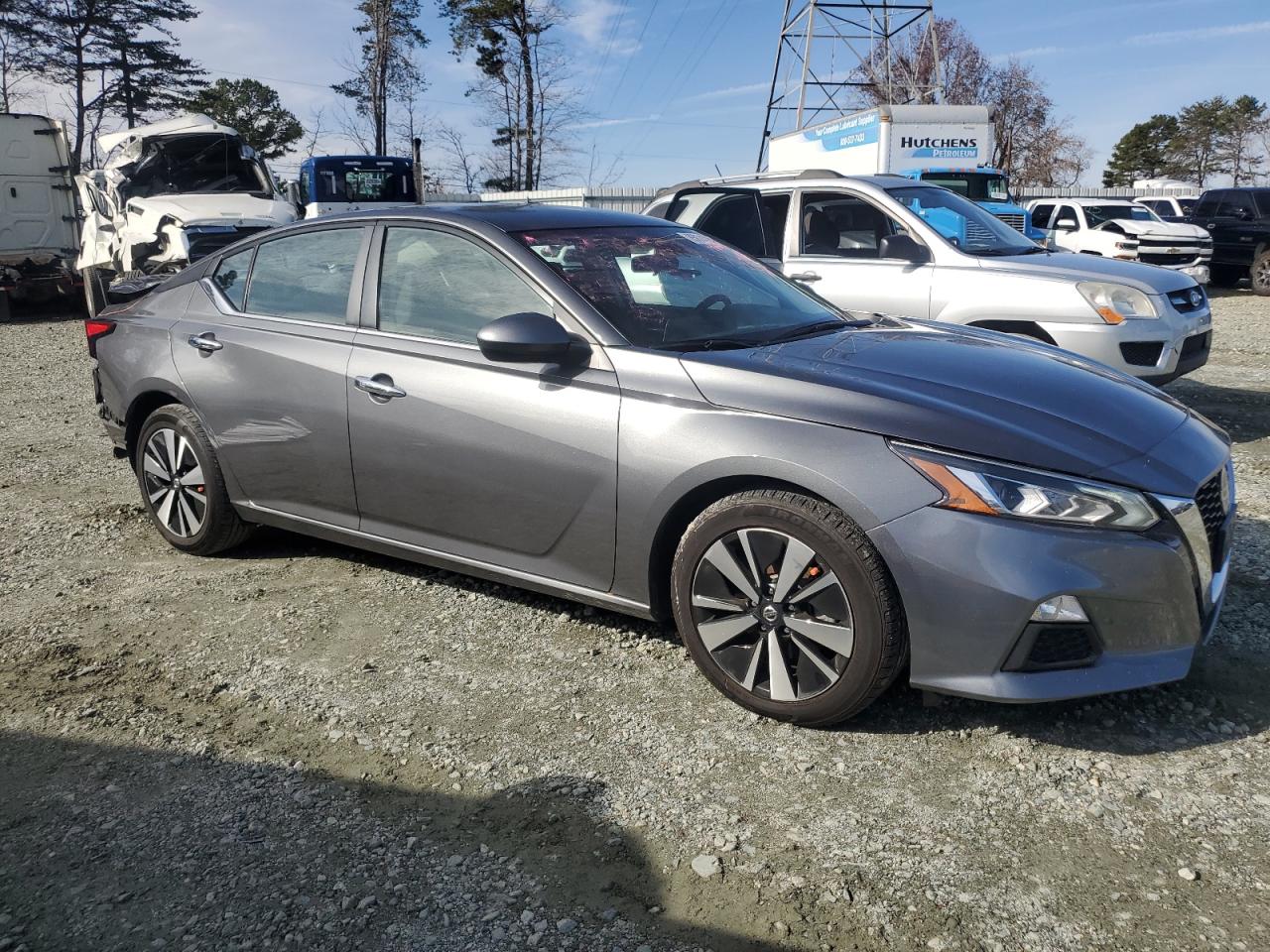 2021 Nissan Altima - Image 4