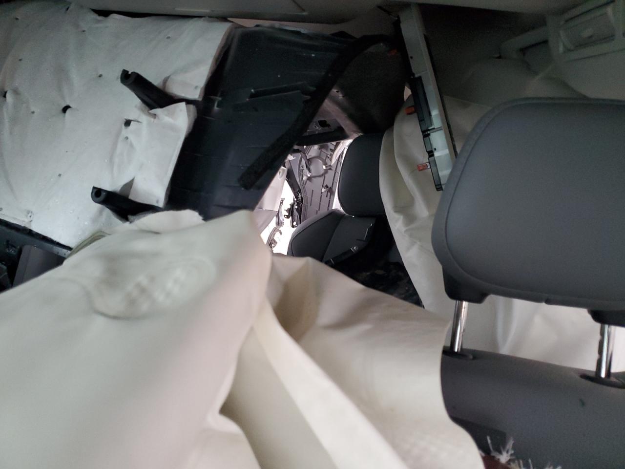 2021 Toyota Sienna - Image 10