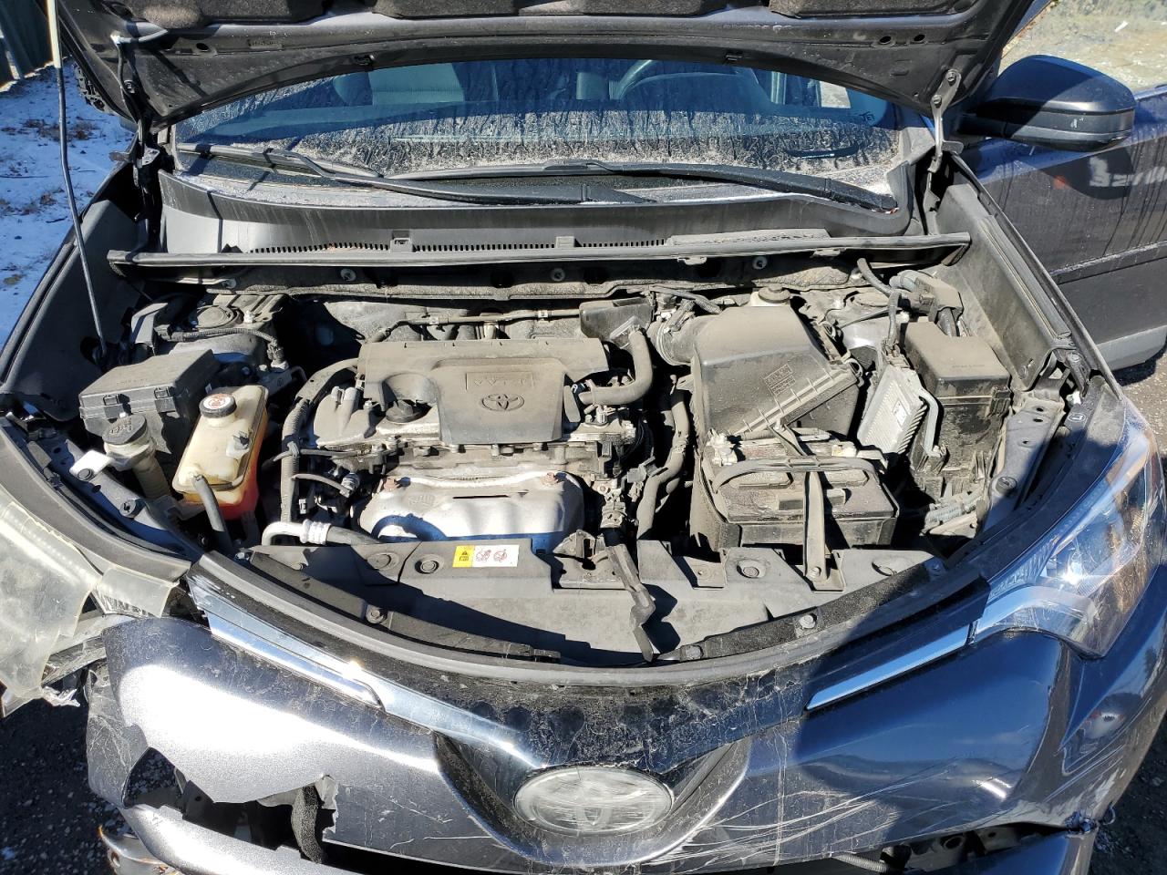 2017 Toyota RAV 4 - Image 12