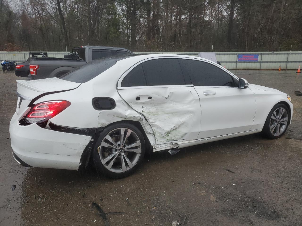 2017 Mercedes-Benz C-klasse - Image 3