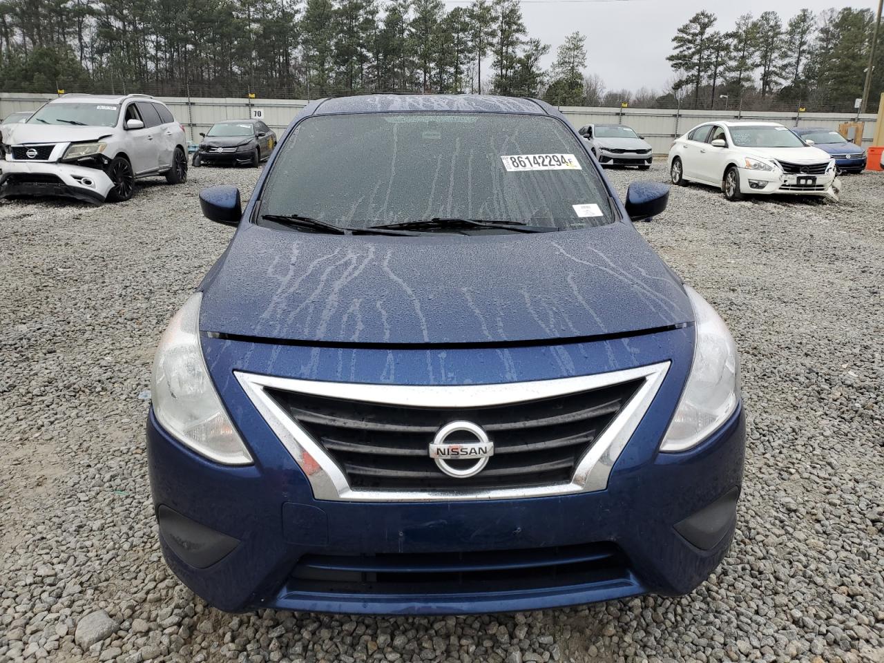 2019 Nissan Versa - Image 5
